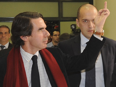 Jos Mara Aznar increp a un grupo de estudiantes en febrero