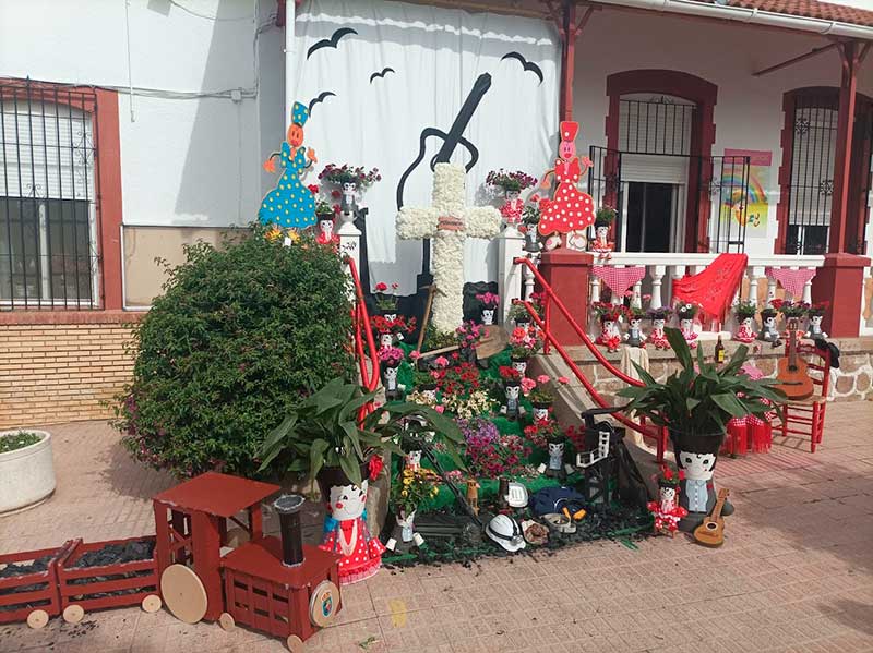 Cruz del Colegio Presentacin de Mara