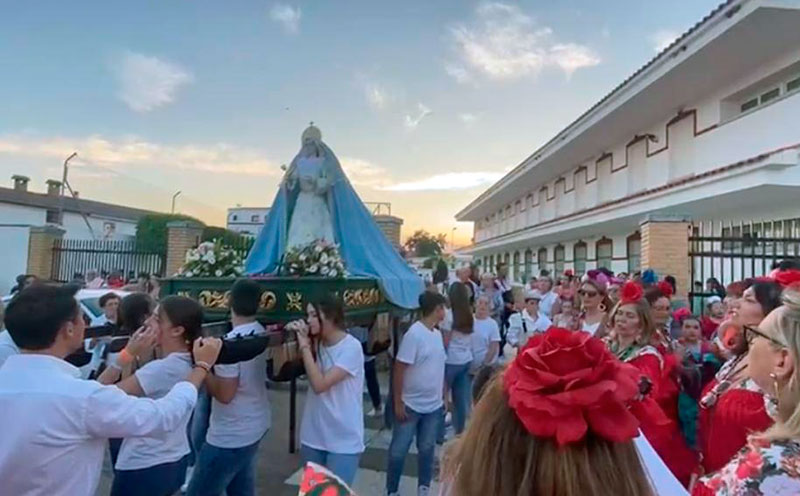 Romera urbana en honor a la Virgen de la Candelaria