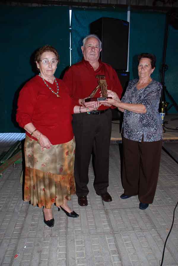 Da del socio de la Asociacin de Vecinos El Pen