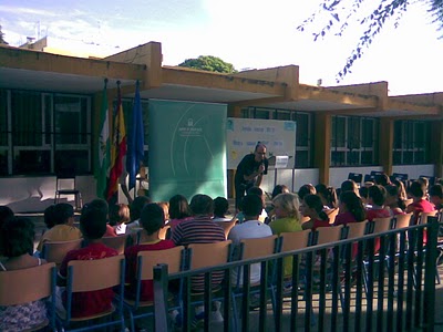 Villaharta pone en marcha el programa Aula divertida