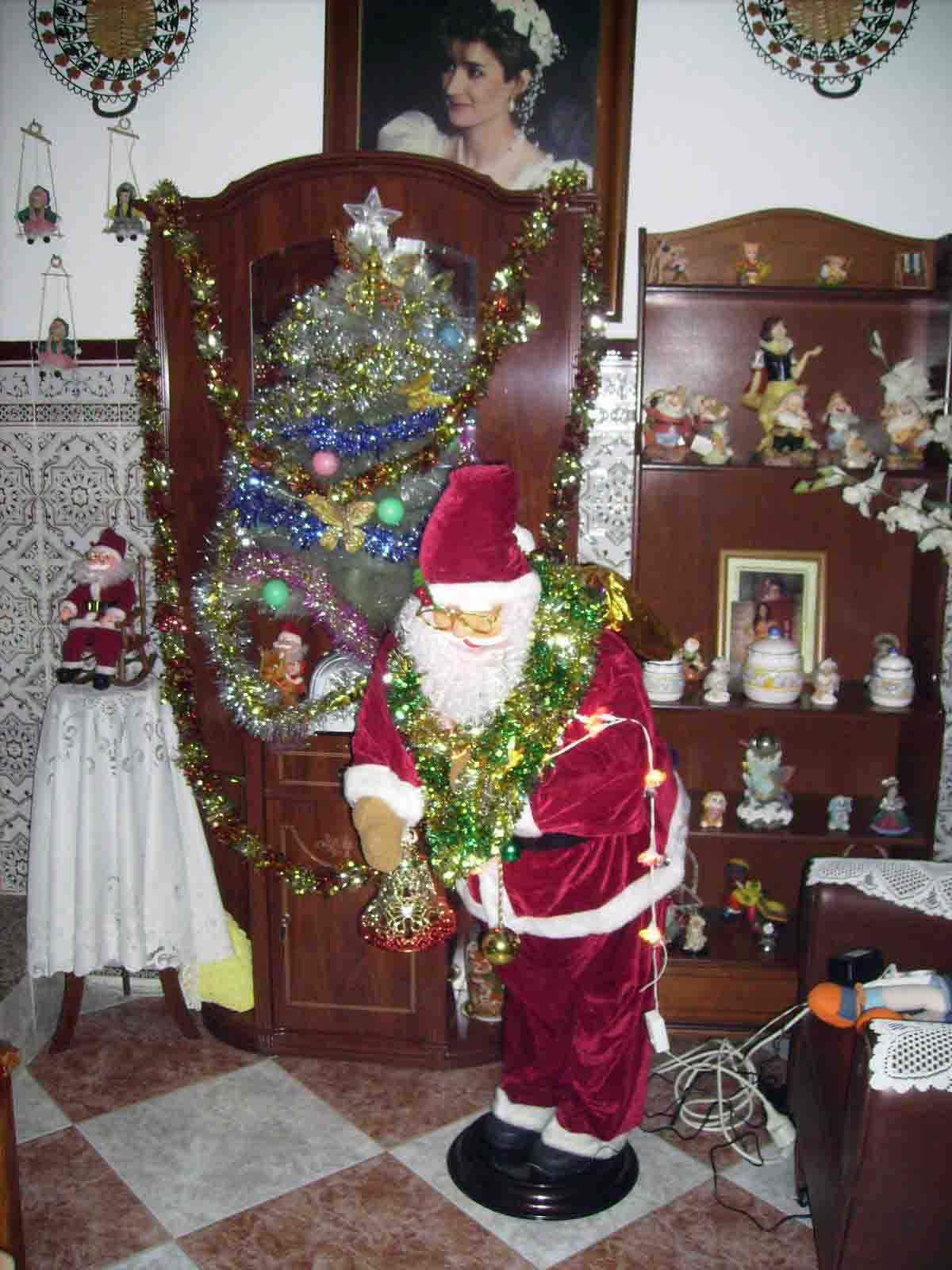 Luces y detalles navideos en el Cerro