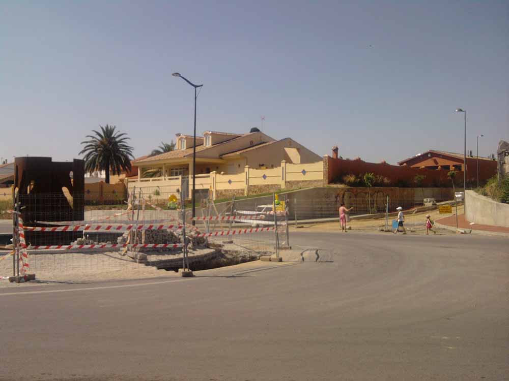 La Fuente de la rotonda que unir las dos Rondas