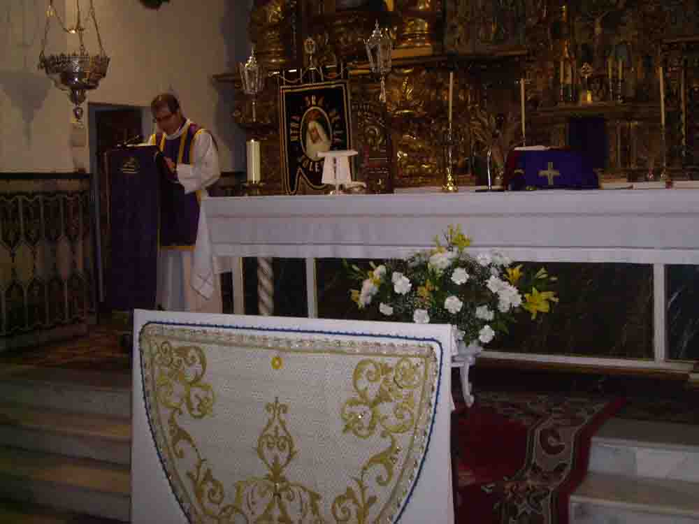 Bendecida la Mantilla de la Virgen de la Soledad 