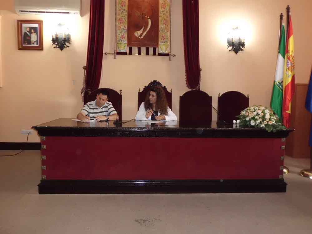 Ruiz descarta dimisiones en el PSOE de Pearroya