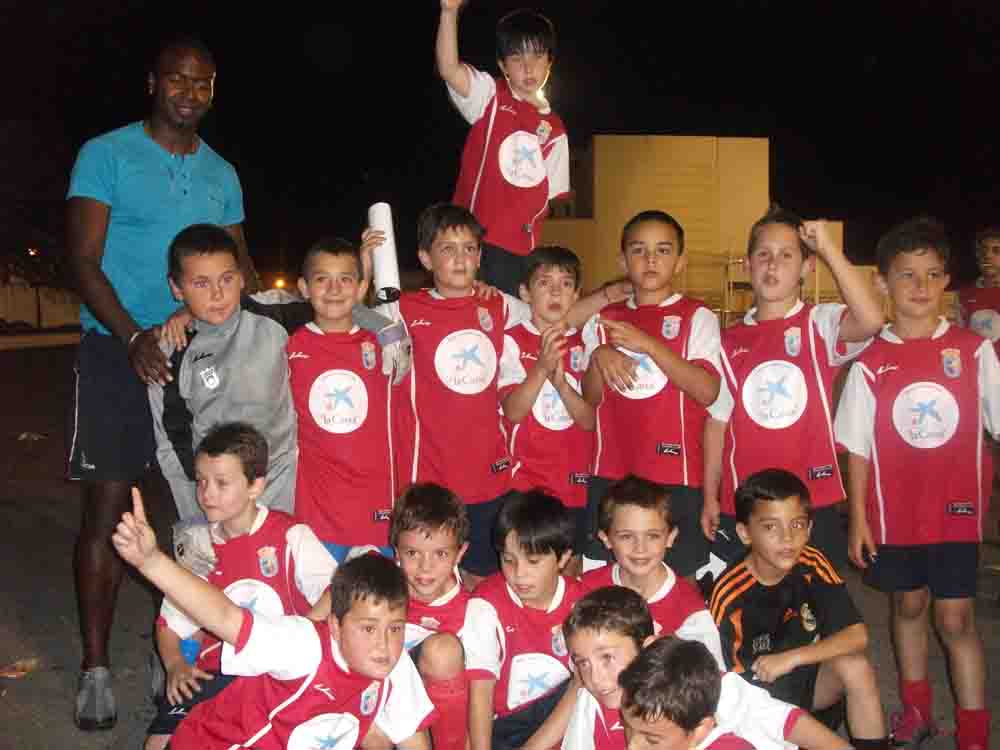 Equipo Prebenjamn E.M. Futbol Base Pearroya 