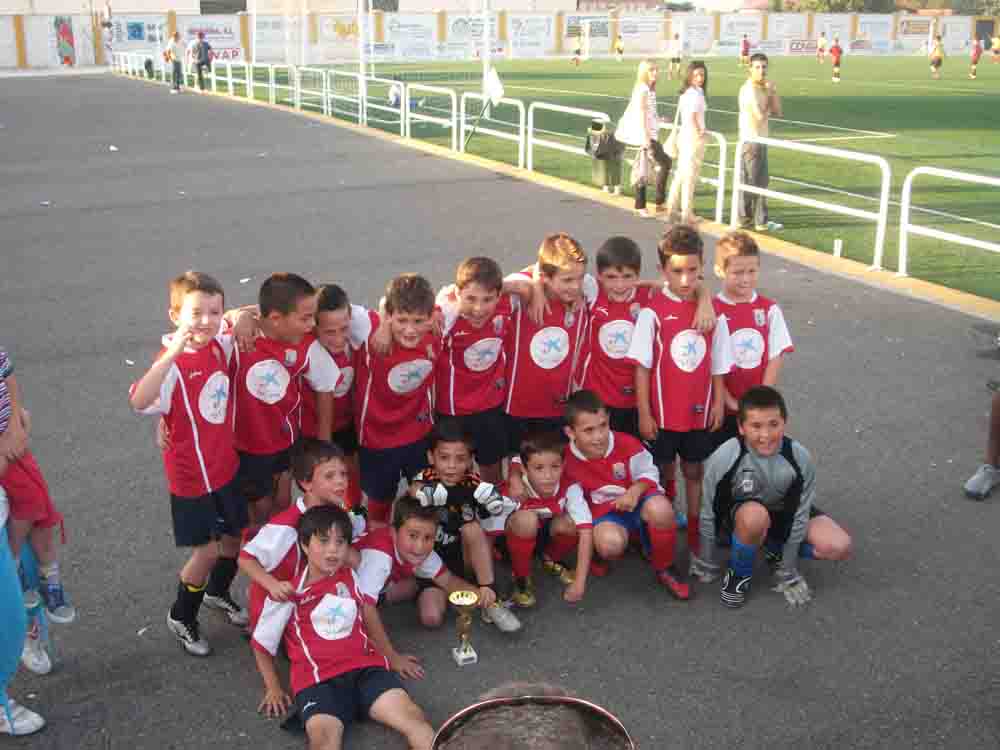 Equipo Prebenjamn E.M. Futbol Base Pearroya 