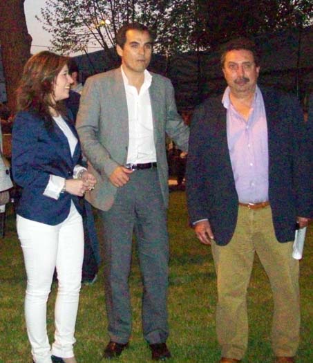 Mara Gil junto a Nieto y Lorenzo
