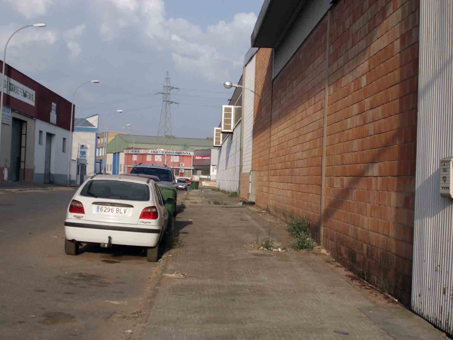  Abandono del polgono industrial Los Pinos