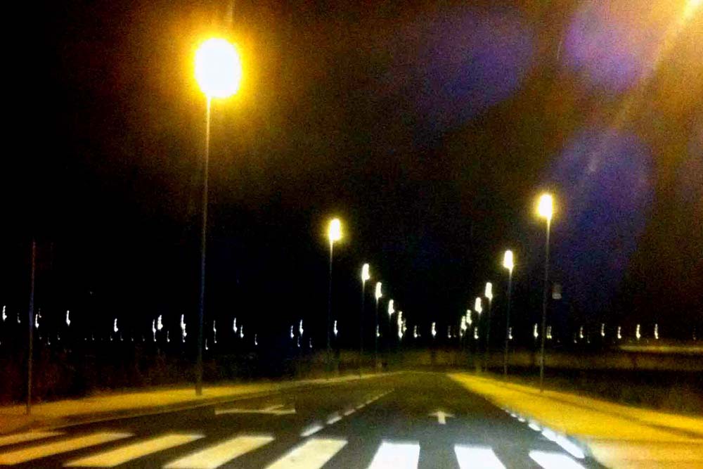 Iluminan la tercera fase del parque empresarial de El Antoln