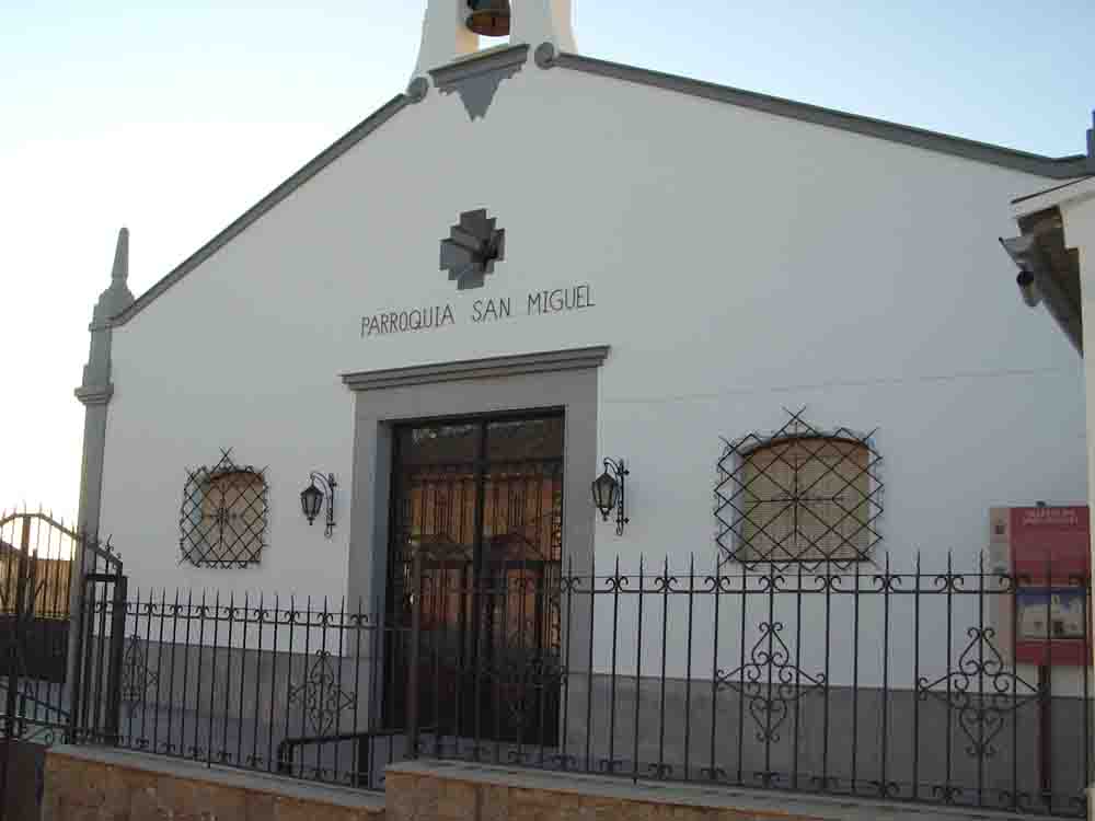 Iglesia San Miguel de Pearroya