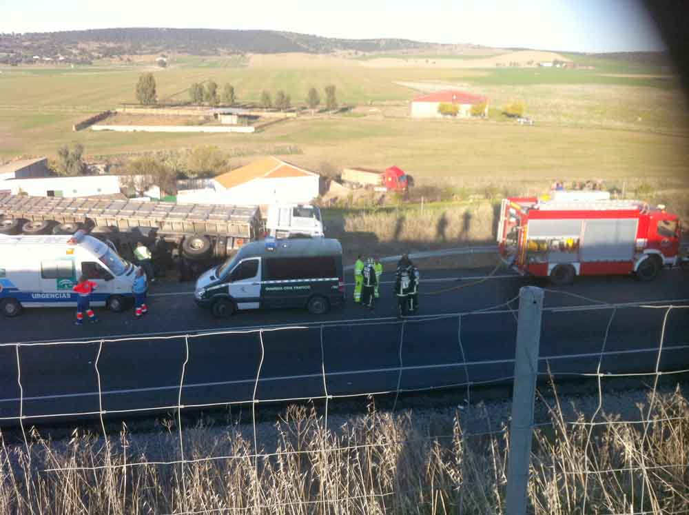 Fallece el conductor de un camin en Pearroya