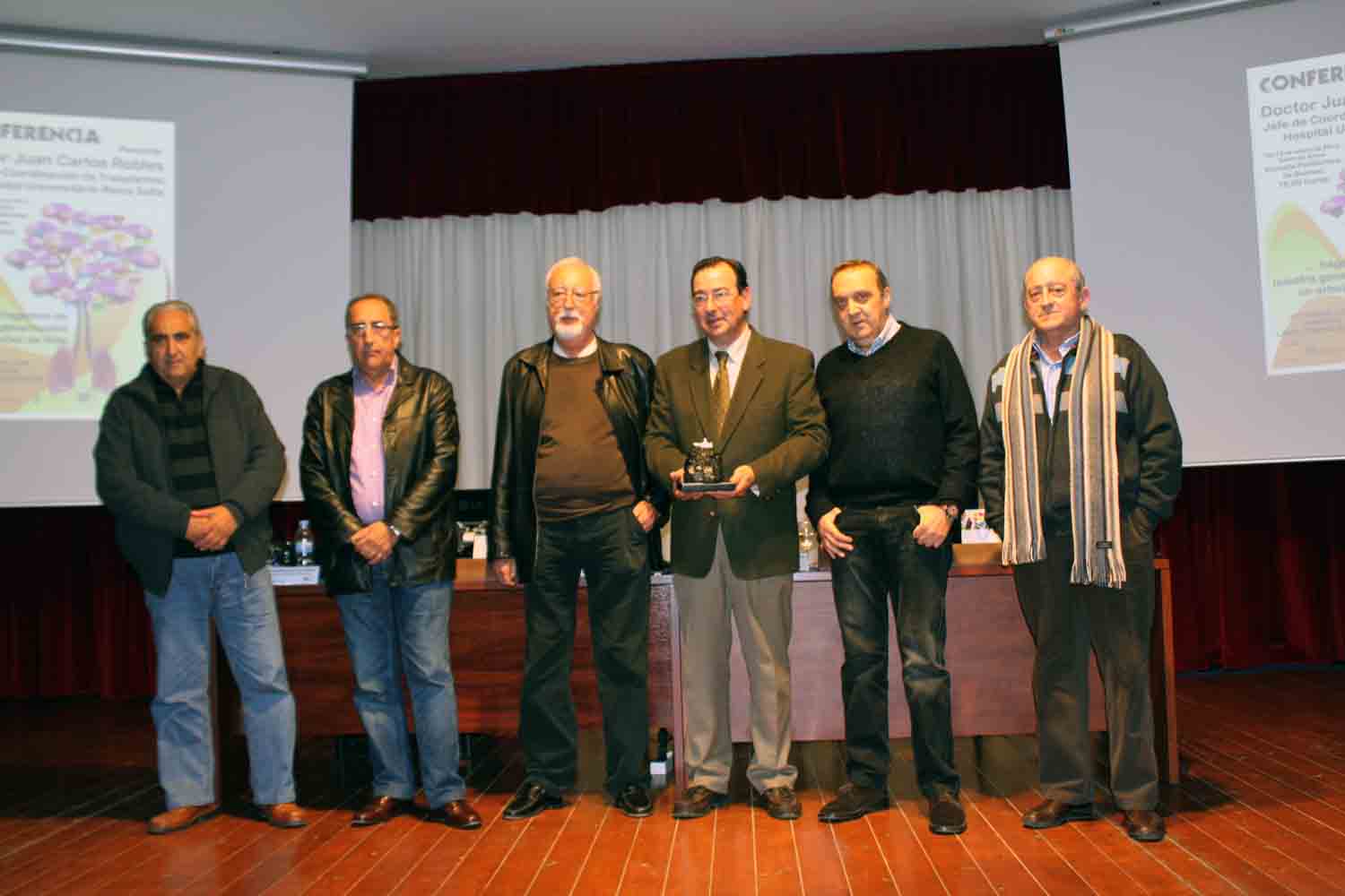 Trasplantados que se encontraban en la conferencia