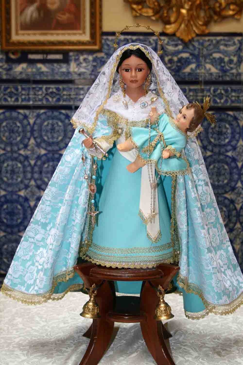 Exposicin de figuras cofrades 