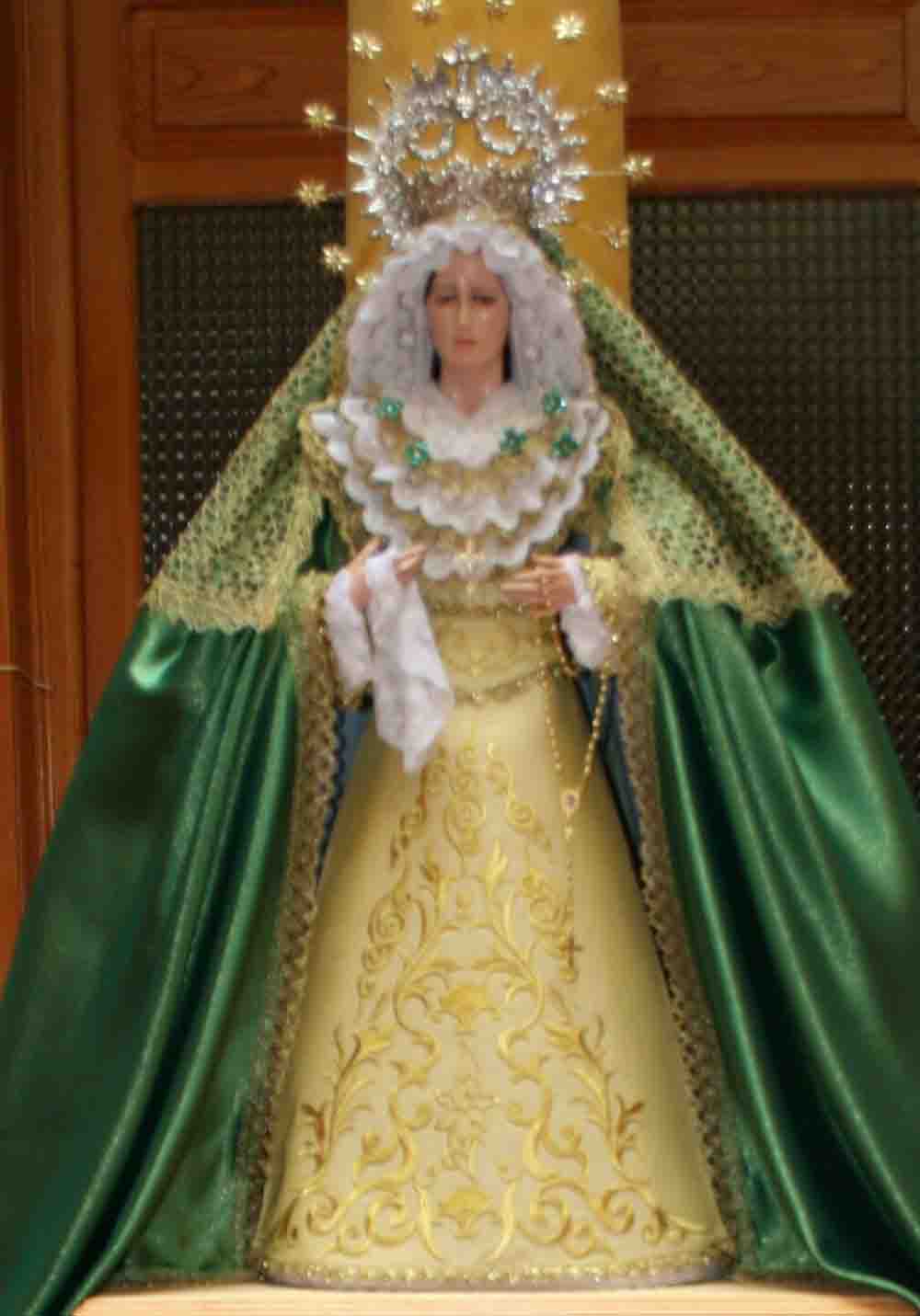 Exposicin de figuras cofrades 