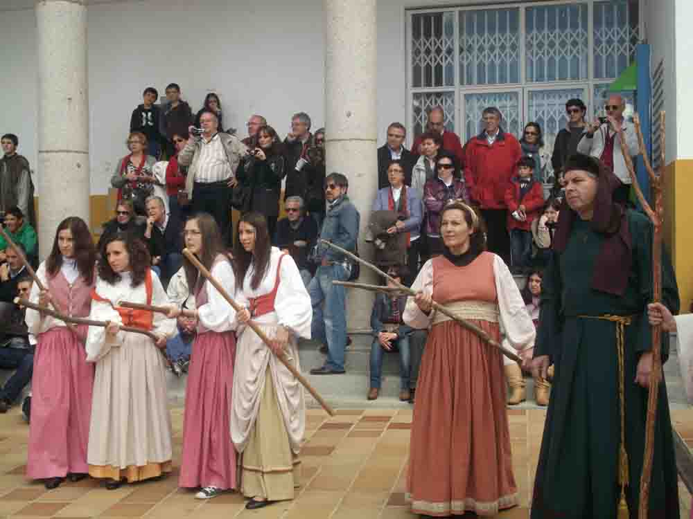         Un ao de Visitas Teatralizadas