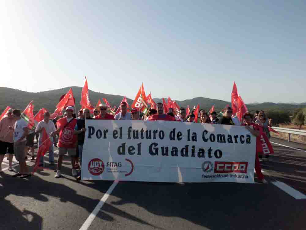 Corte de carretera organizado por los sindicatos