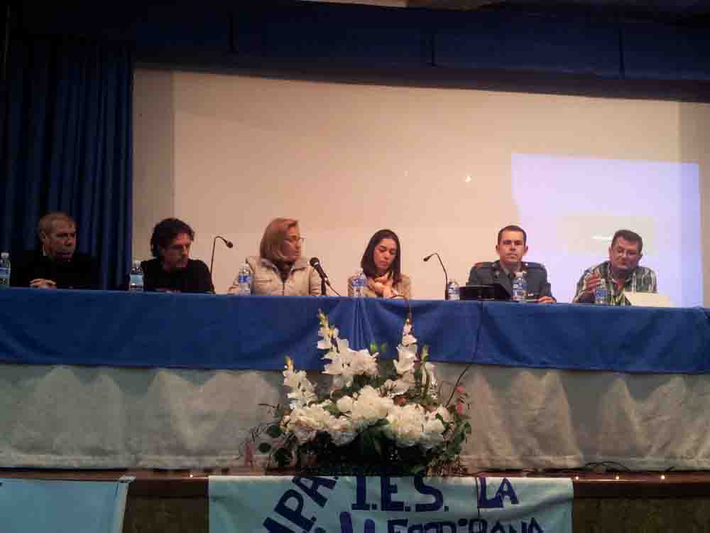 Ponentes en la mesa redonda