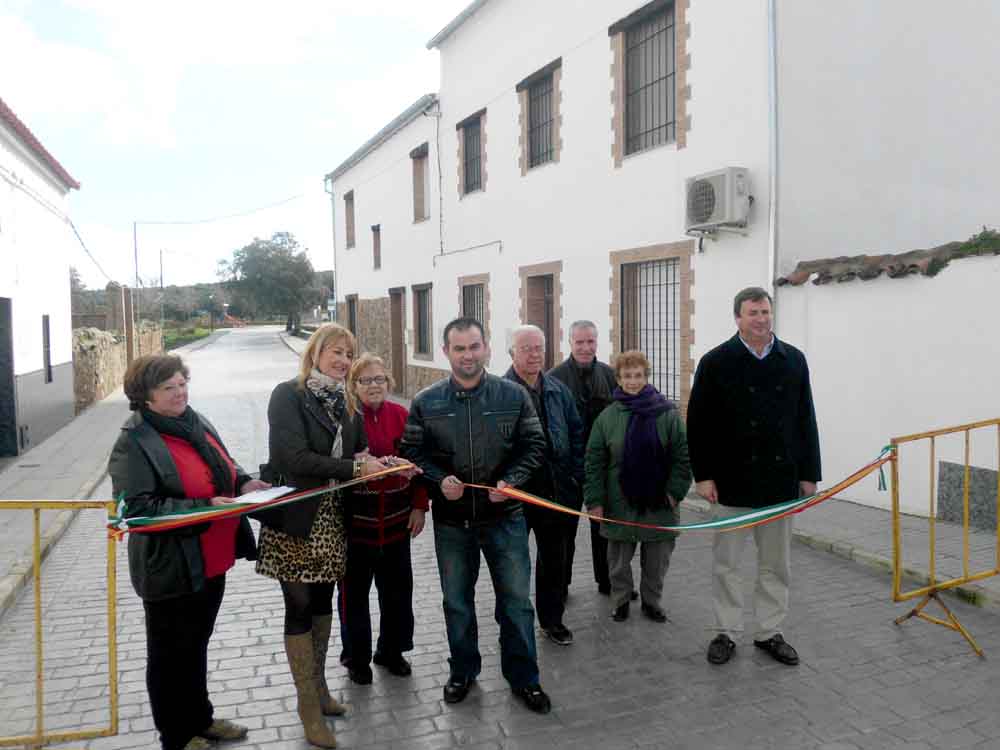 Remodelacin del pavimento en Caada del Gamo