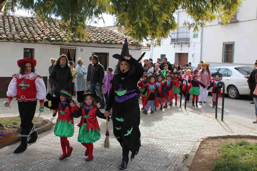 Pasacalles de Carnaval del Colegio Miguel de Cervantes