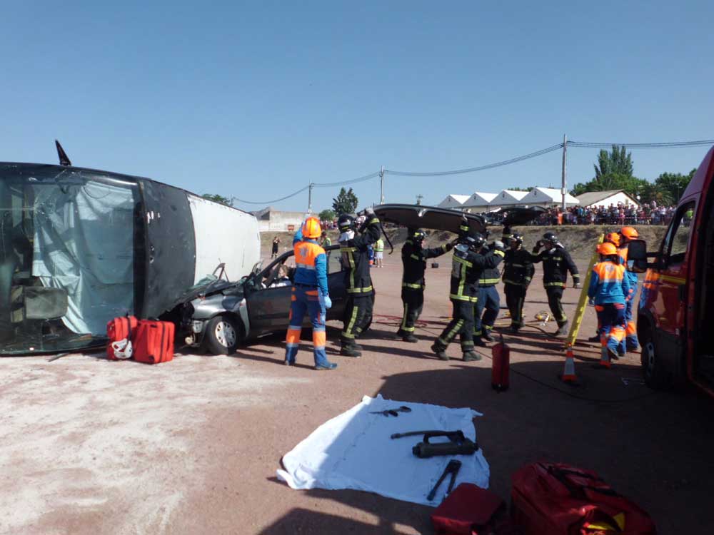 Simulacro de accidente en Pearroya 