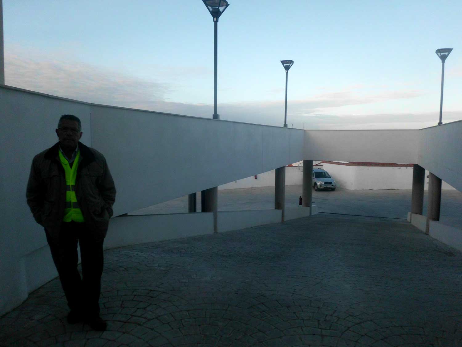 Nuevo parking construido en la calle Doctor Mirs Navarro