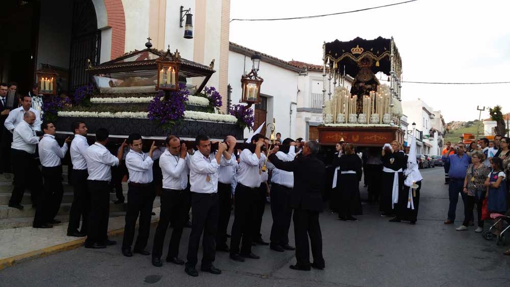El Santsimo Cristo en su Santo Sepulcro