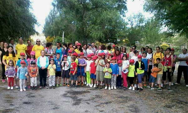 Primera jornada de senderismo para nios