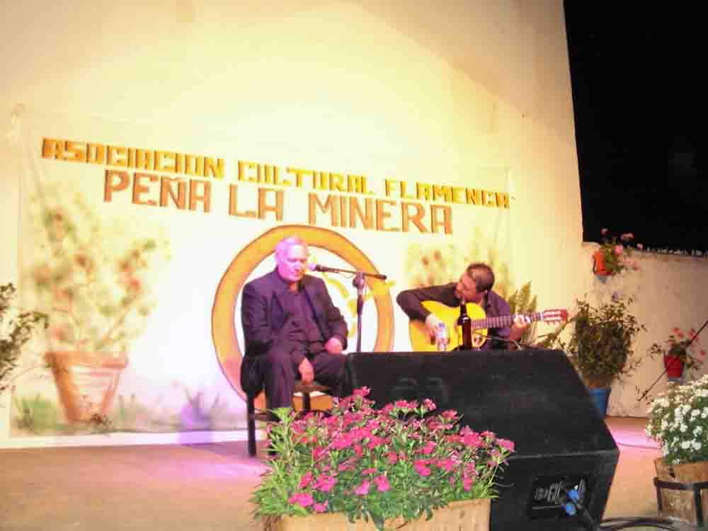 La Pea La Minera Rinde homenaje a Ramn Fernndez
