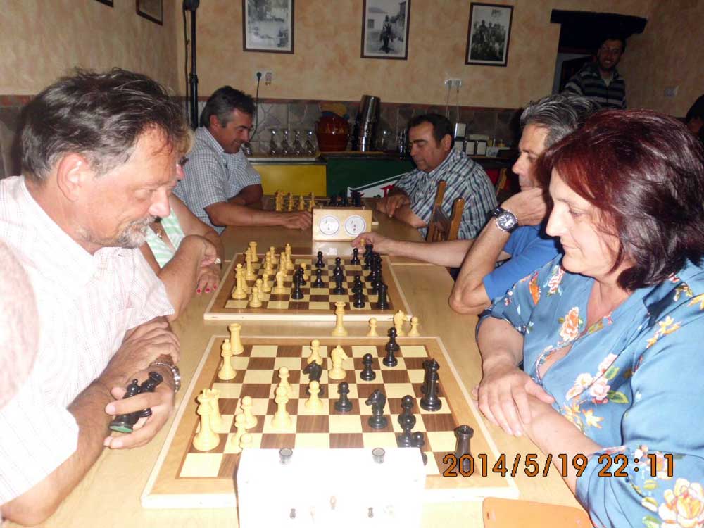 II Torneo de ajedrez del Bar `El Pesebre` en La Coronada