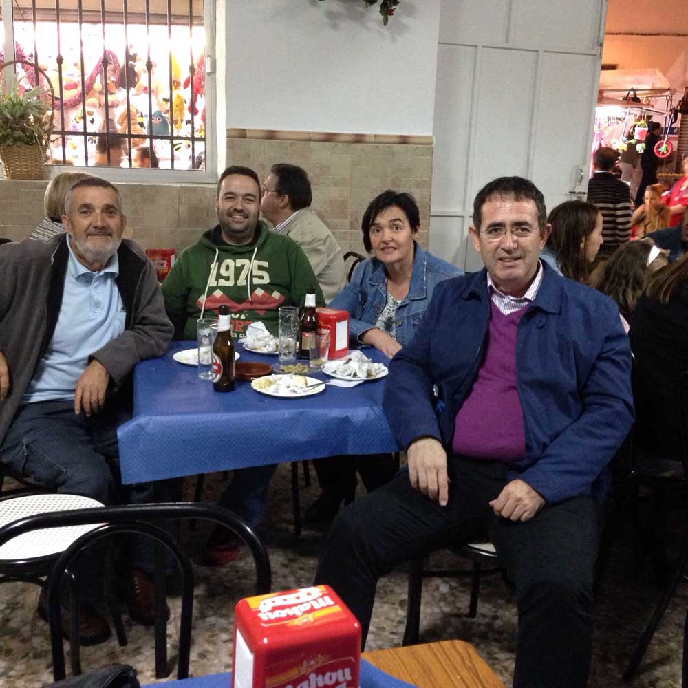 Tanto cario, cortesa y amabilidad es impagable,