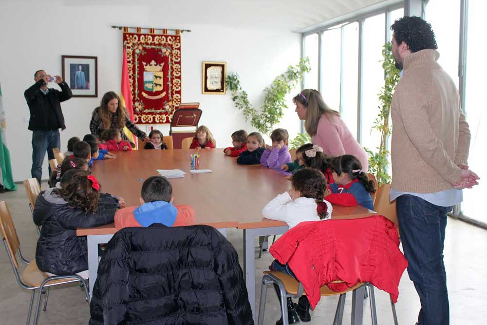 Da de la Constitucin celebrando un Pleno Infantil